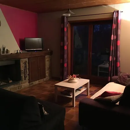 Les Planesses Holiday home *